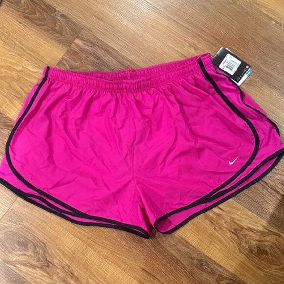 Nike Tiempo Women’s Dri-Fit Running Shorts (Size: 2X)(NWT) - Picture 1 of 14